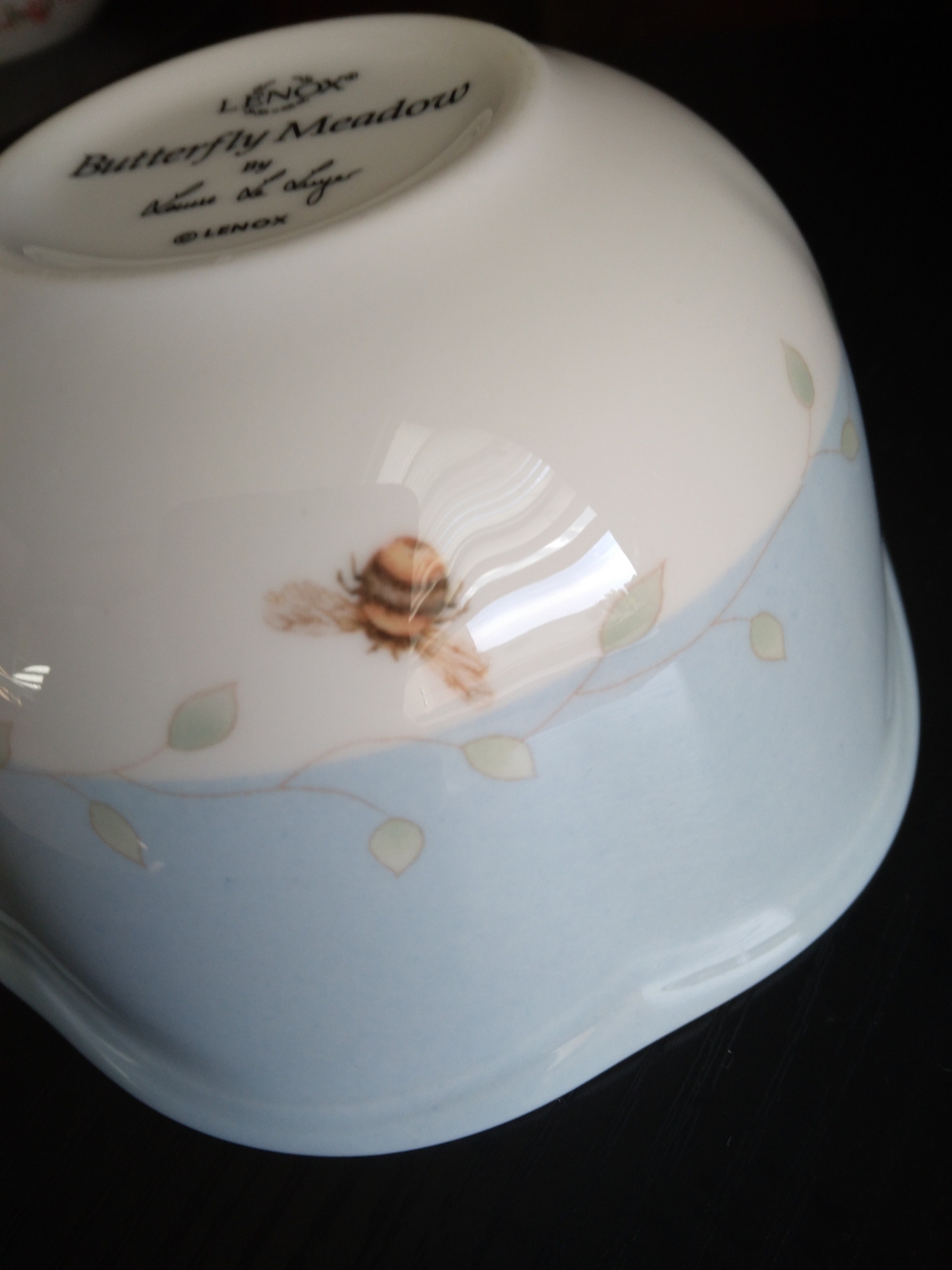 Lenox Porcelain Butterfly Meadow 4.75" Dessert Bowl Blue and White - Picture 2 of 9